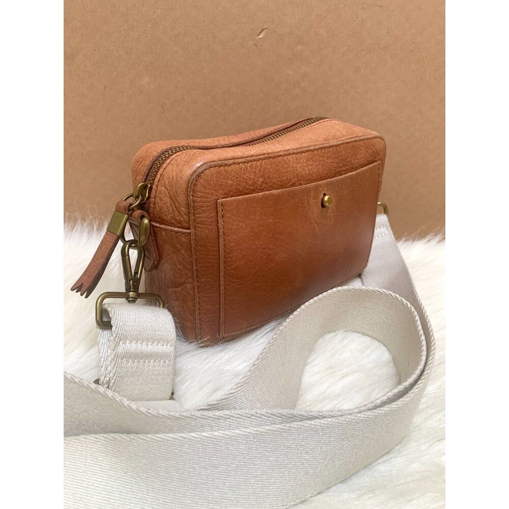 MADEWELL TRANSPORT Cognac Leather Boxy Zip Top Camera Crossbody